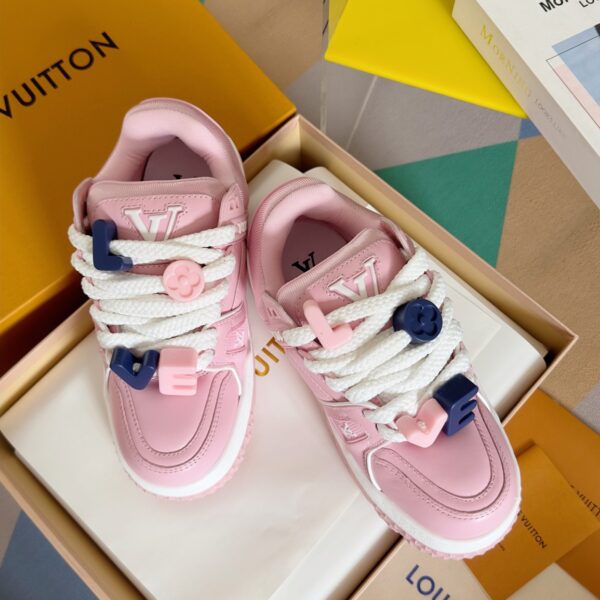 New Arrival LV Women Shoes 397