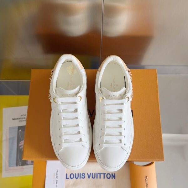 New Arrival LV Women Shoes 398