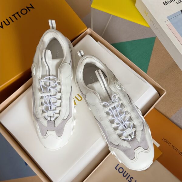 New Arrival LV Women Shoes 404