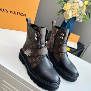 New Arrival LV Women Shoes 389