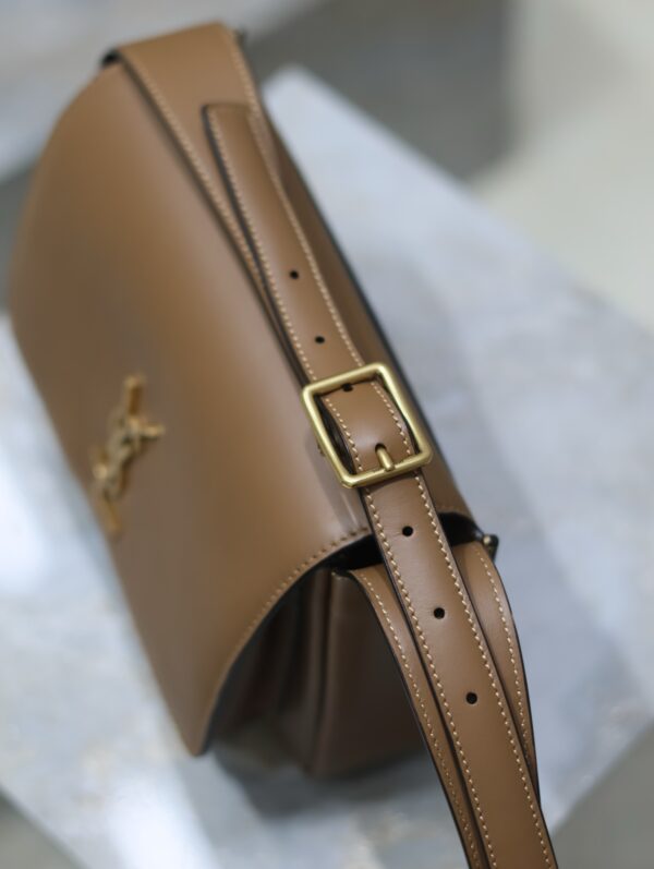 New Arrival YSL handbag 129