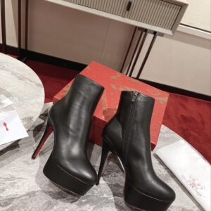 New Arrival Christian Louboutin Women Shoes 071