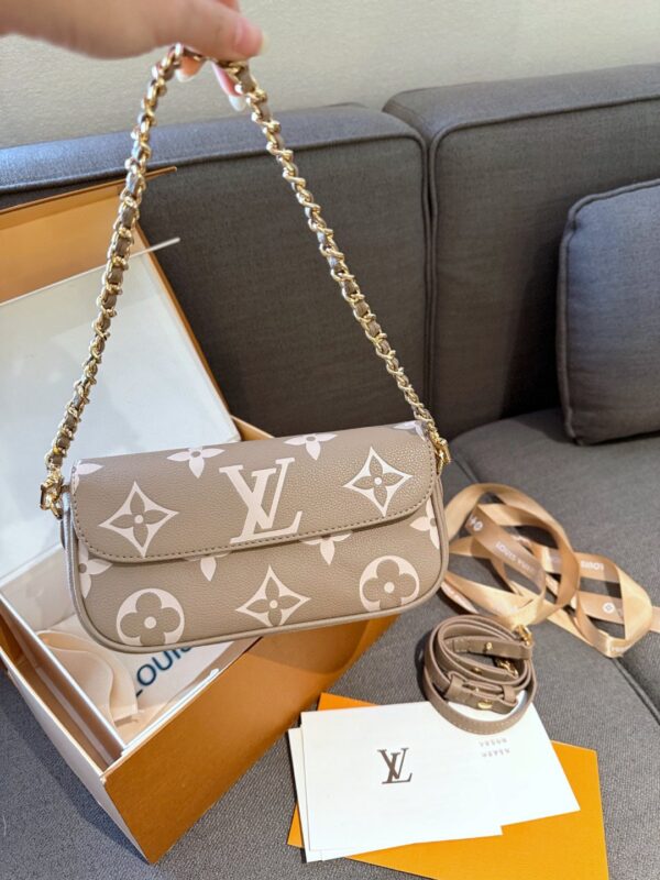 New Arrival L*V Handbag 2074