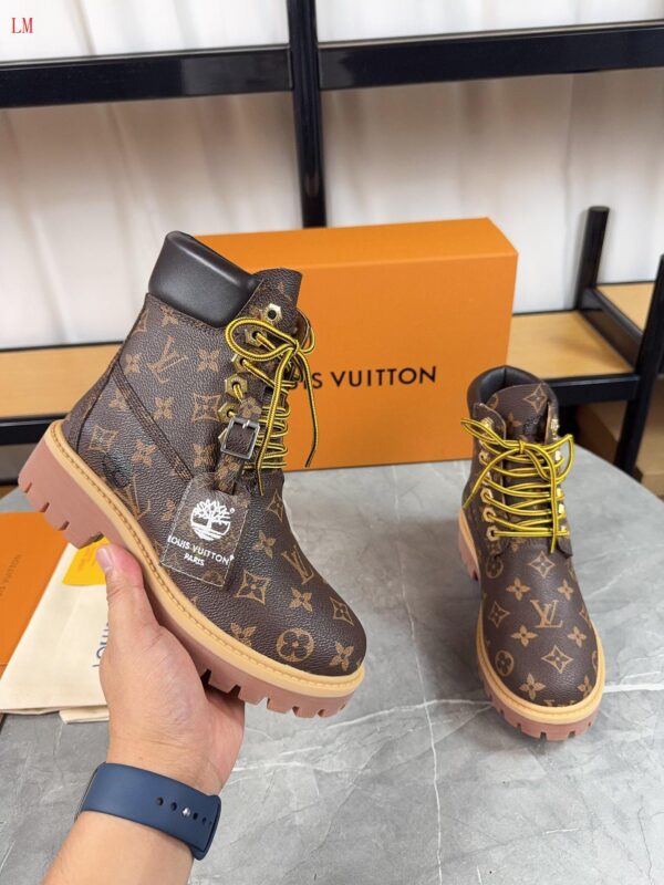 New Arrival LV Women Shoes 420