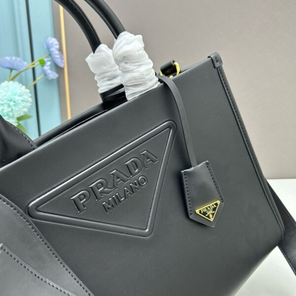 New Arrival Prada HandBag P168