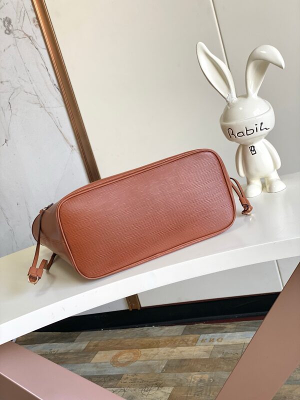 New Arrival L*V Handbag 2063