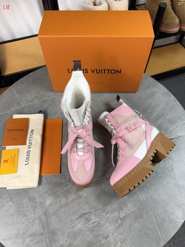 New Arrival LV Women Shoes 423