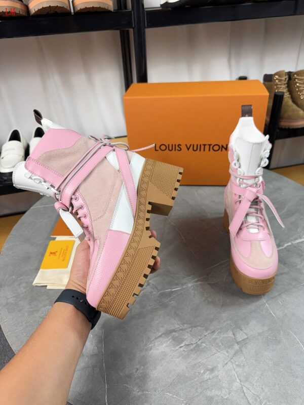 New Arrival LV Women Shoes 423