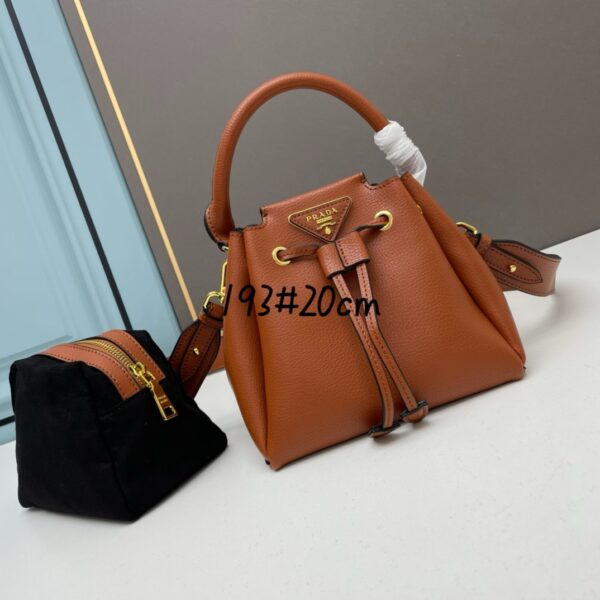 New Arrival Prada HandBag P167