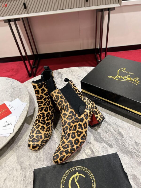 New Arrival Christian Louboutin Women Shoes 074