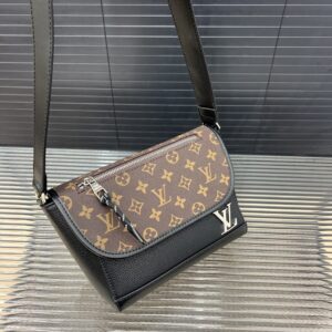 New Arrival L*V Handbag 2026