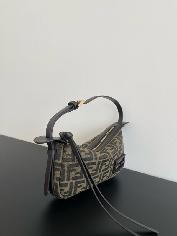 New Arrival Fendi HandBag F190